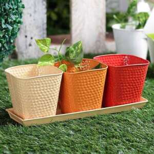 4 inch (10 cm) Set of 3 Square Metal Herb Planter (Red)
